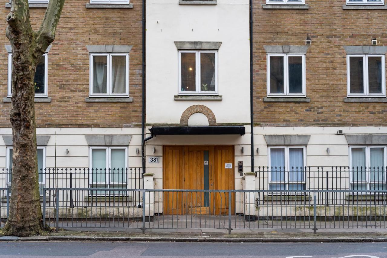 Chic 3 Bed Apartment Near London Bridge With Balcony 외부 사진